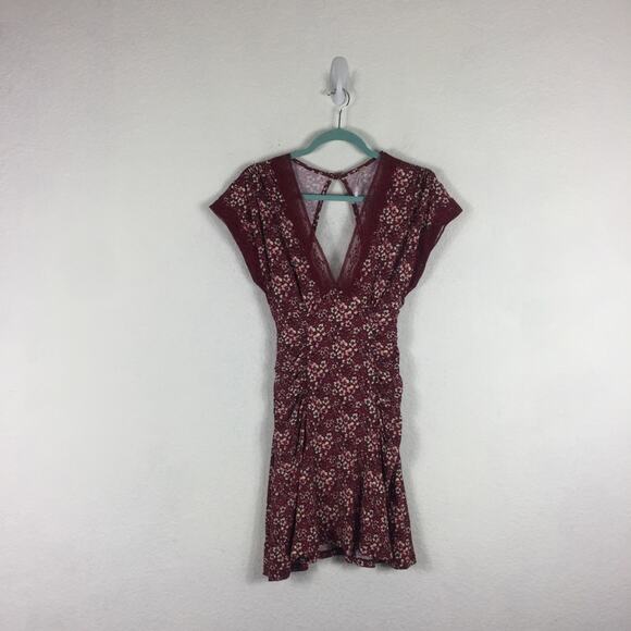 Free People Sweet Talker Lace Mini Dress Size XS Burgundy Floral 90s Grunge Boho - Picture 3 of 16